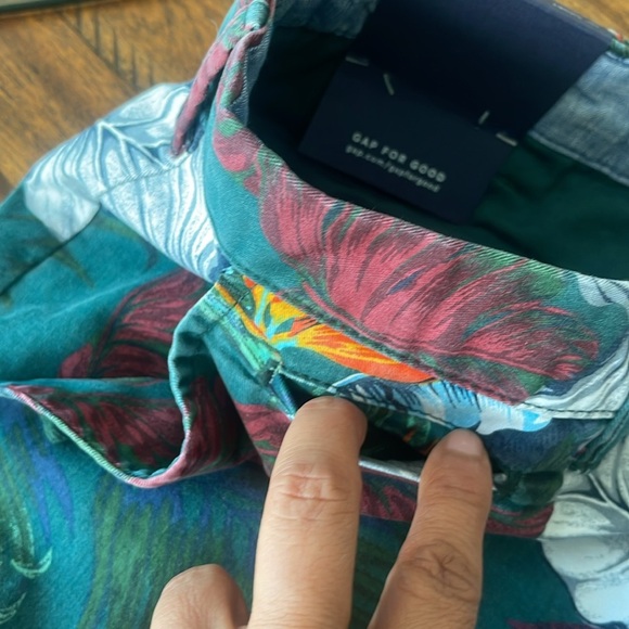 NWT Gap Men’s Floral tropical Hawaiian green flat front chino shorts size 38 - Picture 15 of 15